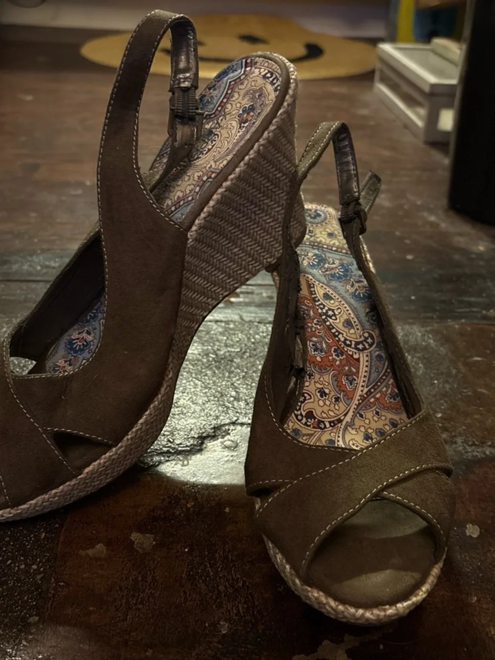 Wedges size 8! Worn once.